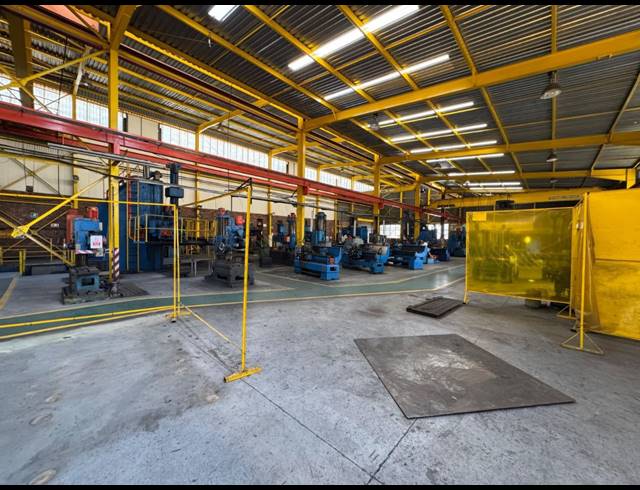 2,299M² WAREHOUSE TO LET IN ROBERTVILLE
